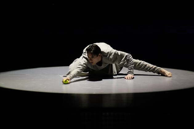 November 18, 2019, Madrid, VALENCIA, SPAIN: Ilustration, dancer during the Presentation of the Davis Cup by Rakuten Madrid Finals 2019 tenis tournament celebrated at Caja Magica on November 18, 2019, in Madrid, Spain. Tennis: Davis Cup 2019, day 1 - ZUMAa181 20191118_zaa_a181_038 Copyright: xAFP7x