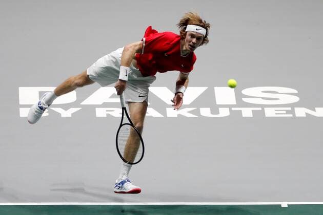 Andrey Rublev of Russia in action against Borna Gojo of Croatia during the inauguration match of the Davis Cup finals at the Caja Magica facilities in Madrid, Spain, 18 November 2019. The 2019 Davis Cup finals will take place from 18 to 24 November 2019 in Madrid. Russia vs Croatia !ACHTUNG: NUR REDAKTIONELLE NUTZUNG!  Copyright: xChemaxMoyax GRAF1125 20191118-637096945788152429