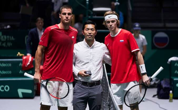 MADRID, SPAIN - NOVEMBER 18: Borna Coric of Croatia and Karen Khachanov of Russia in action during the Group B match between Croatia and Russia of Davis Cup by Rakuten Madrid Finals 2019 at Caja Magica on November 18, 2019 in Madrid, Spain. (Photo by Diego Souto Kosmos Tennis) Cordon Press