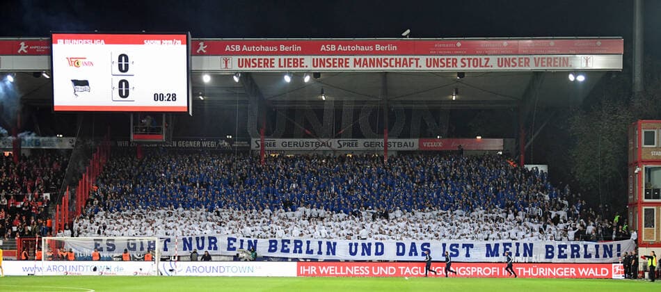 Fussball, Herren, Saison 2019 2020, 1. Bundesliga (10. Spieltag), 1. FC Union Berlin - Hertha BSC, Fans von Hertha, es gibt nur ein Berlin und das ist mein Berlin, 02.11. 2019, Copyright: xMatthiasxKochx