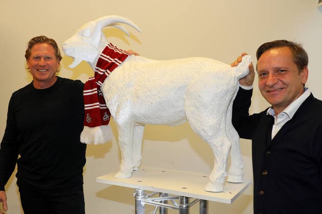 Bilder des Jahres 2019, Sport 11 November Sport Bilder des Tages Pressekonferenz 1. FC Köln 1. Fussball Bundesliga Saison 2019 2020 Geißbockheim Koeln Deutschland Datum: 19.11.2019 Links: Markus Gisdol (1. FC Köln) Rechts: Horst Heldt (1. FC Köln) *** Press Conference 1 FC Cologne 1 Football Bundesliga Season 2019 2020 Geißbockheim Cologne Germany Date 19 11 2019 Links Markus Gisdol 1 FC Cologne Right Horst Heldt 1 FC Cologne
