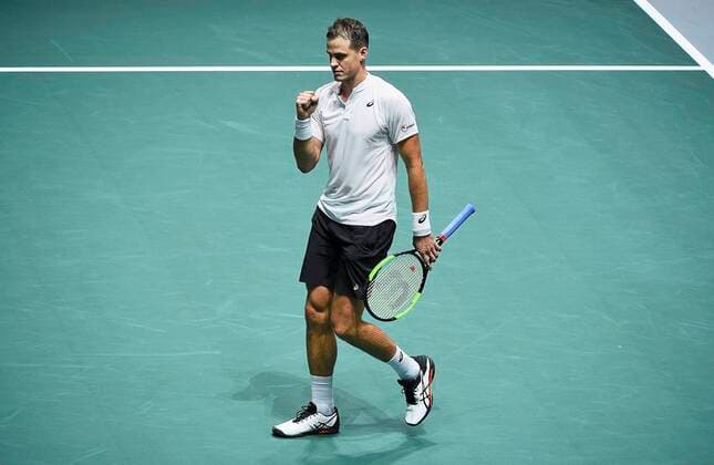 MADRID, SPAIN - NOVEMBER 19: Vasek Pospisil of Canada celebrates during the Group F match between USA and Canada during Davis Cup by Rakuten Madrid Finals 2019 at Caja Magica on November 19, 2019 in Madrid, Spain. (Photo by Corinne Dubreuil Kosmos Tennis) Cordon Press