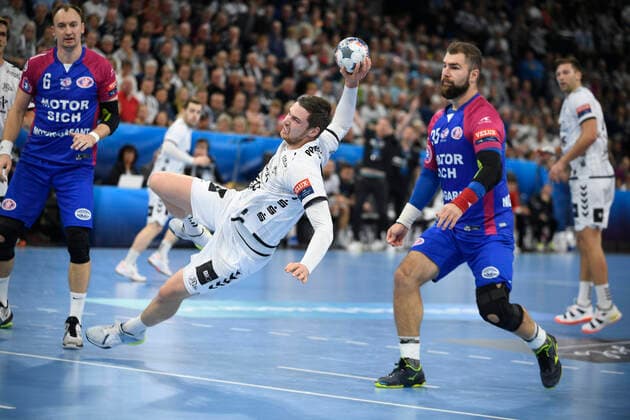 Hendrik Pekeler (THW Kiel), Handball, Männer, THW Kiel vs HC Motor Saporischja (Zaporozhye), Champions-League, 9. Spieltag, Gruppenphase, 20.11.19 Kiel Sparkassen-Arena Schleswig-Holstein Germany