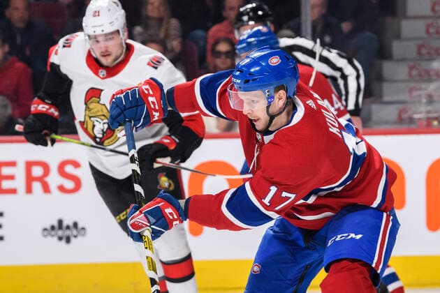 MONTREAL, QC - NOVEMBER 20: Brett Kulak (17) of the Montreal Canadiens skates with the puck during the first period of the NHL, Eishockey Herren, USA game between the Ottawa Senators and the Montreal Canadiens on November 20, 2019, at the Bell Centre in Montreal, QC (Photo by Vincent Ethier Icon Sportswire) NHL: NOV 20 Senators at Canadiens Icon1911200678