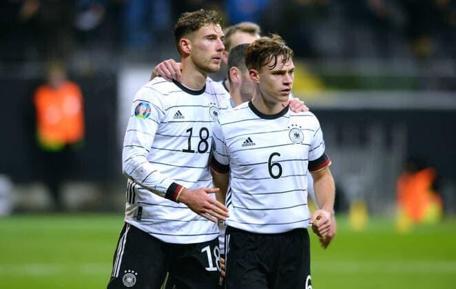 Fussball, Herren, Deutschland, Nationalmannschaft; Qualifikation zu EM 2020, Commerzbank Arena Frankfurt, Deutschland (weiss) - Nordirland (grün) 6:1; Jubel Joshua Kimmich (GER), Leon Goretzka (GER). Jubel, Freude, Aktion. UEFA REGULATIONS PROHIBIT ANY USE OF PHOTOGRAPHS AS IMAGE SEQUENCES AND OR QUASI-VIDEO.