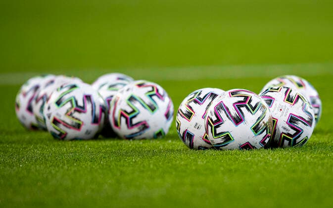 Feature, Spielbaelle, der Spielball der Euro2020 Uniforia, EM2020, EM, Euro, Adidas, Ball, Baelle, Bälle, Fussball Laenderspiel, EM-Qualifikation, Gruppe C 9. Spieltag, Deutschland (GER) - Weissrussland (BLR) 4:0, am 16.11.2019 in Moenchengladbach Deutschland. Â