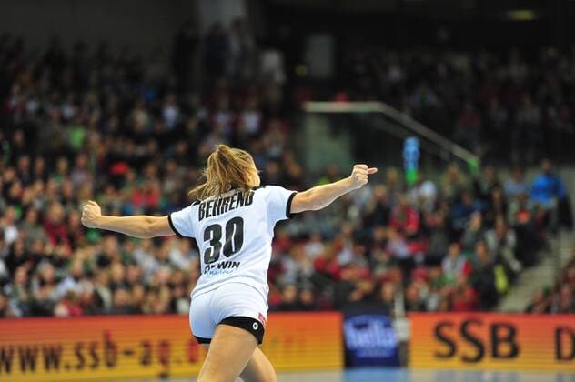 Jenny Behrend (DEUTSCHLAND 30) Deutschland - Montenegro Laenderspiel Vorbereitungsspiel SCHARRena Stuttgart Baden-Wuerttemberg Deutschland Stuttgart. 21.11.19 Handball Länderspiel , Stuttgart Baden Wuerttemberg Deutschland