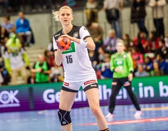 Kim Naidzinavicius (DEUTSCHLAND 15) Deutschland - Montenegro Laenderspiel Vorbereitungsspiel SCHARRena Stuttgart Baden-Wuerttemberg Deutschland Stuttgart. 21.11.19 Handball Länderspiel , Stuttgart Baden Wuerttemberg Deutschland