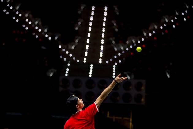 Canadian tennis player Denis Shapovalov in action against Australian Alex de Minaur during the quarterfinals of the Davis Cup Madrid Finals held at the Caja Magica tennis venue in Madrid, Spain, 21 November 2019. Davis Cup Madrid Finals: Canada vs. Australia !ACHTUNG: NUR REDAKTIONELLE NUTZUNG!  Copyright: xJUANJOxMARTINx GRAF3810 20191121-637099671281743660