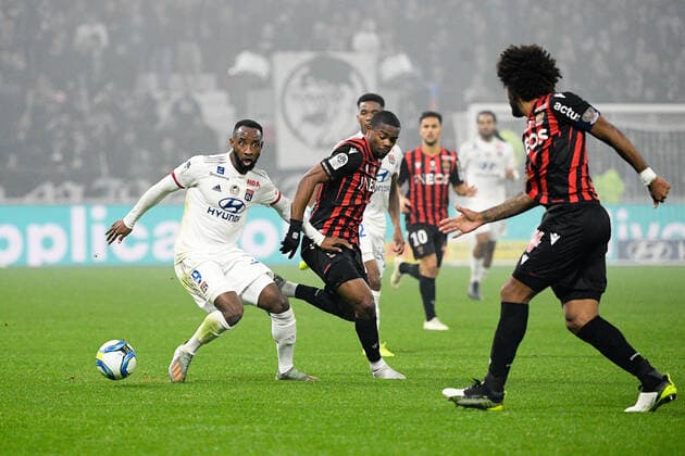 Fußball, Olympique Lyon - OGC Nizza 09 MOUSSA DEMBELE (OL) - 25 WYLAN CYPRIEN (NICE) FOOTBALL : Lyon vs Nice - Ligue 1 Conforama - 23 11 2019 FEP Panoramic 