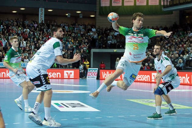 23.11.2019, xovx, Handball Bundesliga, HSG Wetzlar - TSV GWD Minden emspor, v.l. Viggo Kristjansson (HSG Wetzlar), Savvas Savvas (GWD Minden), Olle Forsell Schefvert (HSG Wetzlar), Lucas Meister (GWD Minden), Aktion . (DFL DFB REGULATIONS PROHIBIT ANY USE OF PHOTOGRAPHS as IMAGE SEQUENCES and or QUASI-VIDEO) Wetzlar