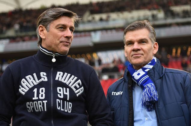 24.11.2019, xfux, Fussball 2.Bundesliga, VfB Stuttgart - Karlsruher SC, emspor, v.l. Sportdirektor Oliver Kreuzer (Karlsruher SC KSC), Praesident Ingo Wellenreuther (Karlsruher SC KSC) (DFL DFB REGULATIONS PROHIBIT ANY USE OF PHOTOGRAPHS as IMAGE SEQUENCES and or QUASI-VIDEO) Stuttgart *** 24 11 2019, xfux, Football 2 Bundesliga, VfB Stuttgart Karlsruher SC, emspor, v l Sports Director Oliver Kreuzer Karlsruher SC KSC , President Ingo Wellenreuther Karlsruher SC KSC DFL DFB REGULATIONS PROHIBIT ANY USE OF PHOTOGRAPHS as IMAGE SEQUENCES and or QUASI VIDEO Stuttgart