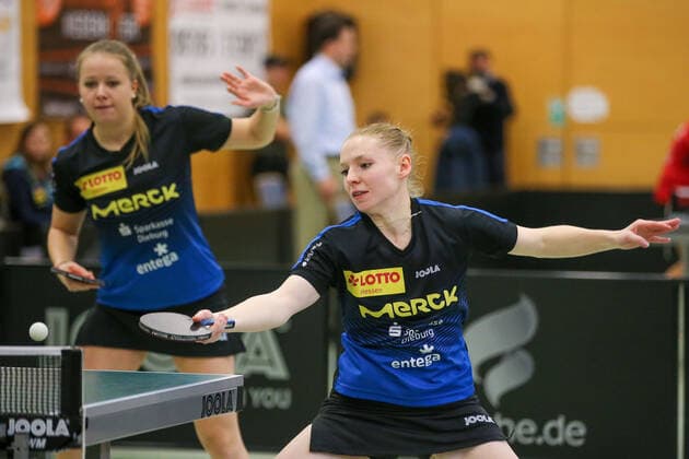 despor 24.11.2019 Tischennis 1.Bundesliga Damen TSV 1909 Langstadt-ttc berlin eastside emspor, emonline, oespor, v.l., Janina Kämmerer (TSV Langstadt Tischtennis Damen 1.Bundesliga) und Anne Bundesmann (TSV Langstadt Tischtennis Damen 1.Bundesliga) Foto: Joaquim Ferreira *** despor 24 11 2019 Tables 1 Bundesliga Women TSV 1909 Langstadt ttc berlin eastside emspor, emonline, oespor, v l , Janina Kämmerer TSV Langstadt Table tennis Women 1 Bundesliga and Anne Bundesmann TSV Langstadt Table tennis Women 1 Bundesliga Photo Joaquim Ferreira Copyright: JoaquimxFerreira