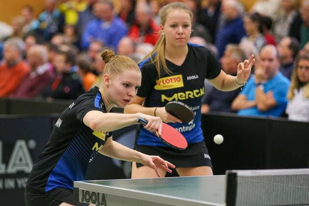 despor 24.11.2019 Tischennis 1.Bundesliga Damen TSV 1909 Langstadt-ttc berlin eastside emspor, emonline, oespor, v.l., Anne Bundesmann (TSV Langstadt Tischtennis Damen 1.Bundesliga) und Janina Kämmerer (TSV Langstadt Tischtennis Damen 1.Bundesliga) Foto: Joaquim Ferreira *** despor 24 11 2019 Tables 1 Bundesliga Women TSV 1909 Langstadt ttc berlin eastside emspor, emonline, oespor, v l , Anne Bundesmann TSV Langstadt Table tennis Women 1 Bundesliga and Janina Kämmerer TSV Langstadt Table tennis Women 1 Bundesliga Photo Joaquim Ferreira Copyright: JoaquimxFerreira