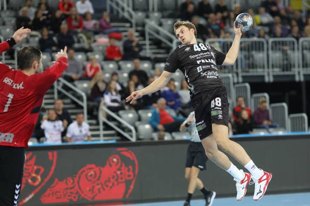 Zagreb, 24.11.2019. - Arena Zagreb hall, 2019 20 EHF Men s Champions League Group Phase. HC PPD Zagreb (white) - Elverum (black) 30:27 GUDJONSSON Sigvaldi Bjorn (48) 