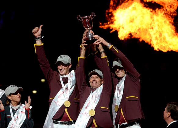 Bilder des Jahres 2019, Sport 11 November L-R showjumpers Daniel Deusser, Pius Schwizer and Peder Fredricson from Shangai Swans winning team pose with the trophy during the Prague PlayOffs show jumping, Global Champions series, on November 24, 2019. (CTKxPhoto KaterinaxSulova) CTKPhotoP201911240605001  suk8 k