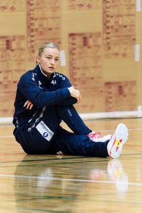 191126 Stine Bredal Oftedal of Norway during warm up ahead of a friendly game between Sweden and Norway on November 26, 2019 in Fukuoka. Photo: Ludvig Thunman BILDBYRAN kod LT 35682 bbeng handboll women handball dam sverige sweden norge norway träningsmatch practice game test game vänskapsmatch Copyright: LUDVIGxTHUNMAN BB191126LT004