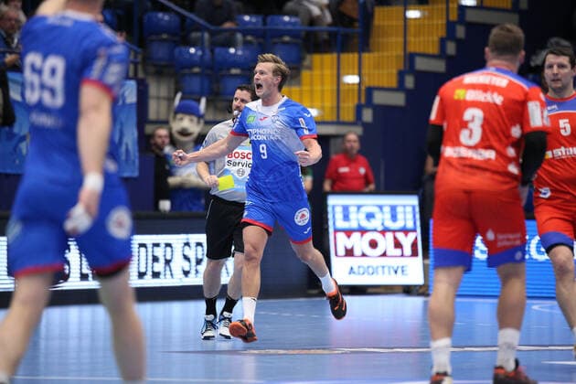Jonathan Carlsbogard (TBV Lemgo Lippe 9) GER, Handball, 1. Bundesliga, TBV Lemgo Lippe gegen HBW Balingen-Weilstetten, 28.11.2019 Lemgo Copyright: xStrohdiekx Eibner-Pressefotox EP_jsk