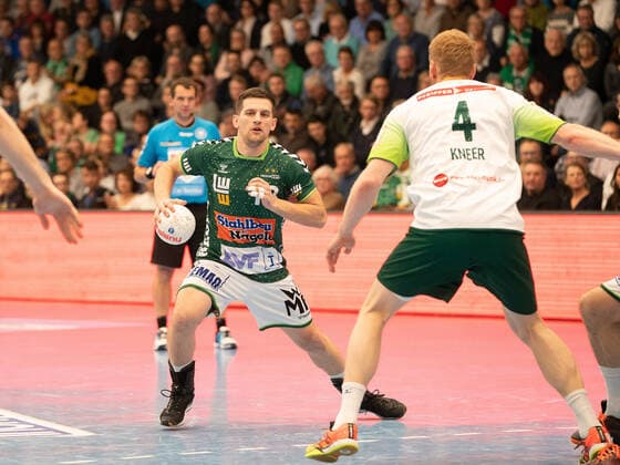 Josip Peric (Frisch Auf Goeppingen 18), Frisch Auf Göppingen vs. HSG Wetzlar, 1. Bundesliga, Handball, Herren, 28.11.2019 Frisch Auf Göppingen vs. HSG Wetzlar, 1. Bundesliga, Handball, Herren, 28.11.2019 Göppingen Copyright: xEibner-Pressefotox EP_mst