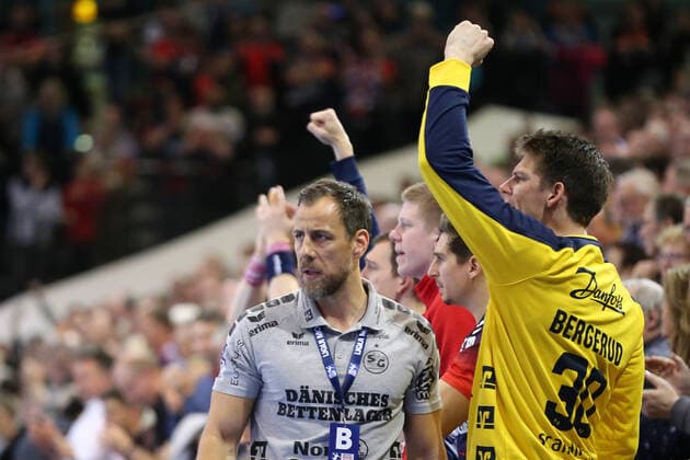 SG Flensburg-Handewitt vs Bergischer HC, LIQUI-MOLY Handball Bundesliga, 28.11.2019; Flensburg Maik Machulla (SG Flensburg-Handewitt, Trainer), Torbjoern Bergerud (SG Flensburg-Handewitt, 30) Copyright: xBEAUTIFULxSPORTS MarioxM.xKobergx