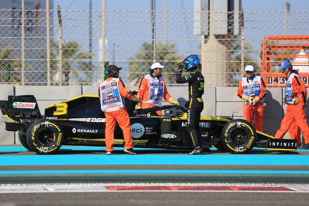 29th November 2019; Yas Marina Circuit, Abu Dhabi, United Arab Emirates; Formula 1 Abu Dhabi Grand Prix, practice day; Renault F1 Team, Daniel Ricciardo stops on circuit due to engine failure - Editorial Use  ActionPlus12192049 LeannexBoon