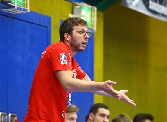 Trainer Jaron Siewert (Essen) Handball 2.Liga 2019 20 EHV Aue - TuSEM Essen am 29.11.2019 EHV Aue - TuSEM Essen