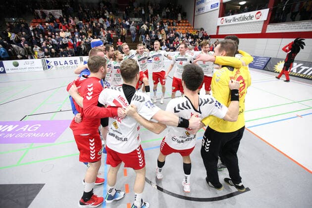 Siegesjubel bei ASV Hamm-Westfalen GER, Handball, 2. Bundesliga, TuS N-Luebbecke gegen ASV Hamm-Westfalen, 29.11.2019 Luebbecke Copyright: xStrohdiekx Eibner-Pressefotox EP_jsk