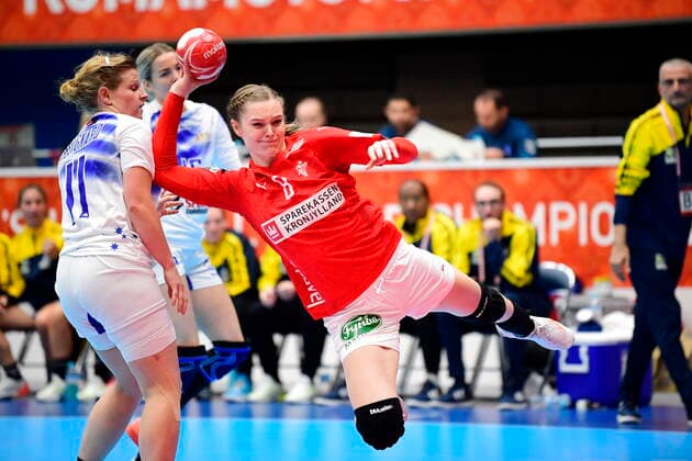 Danmark moeder Australien, i den indledende runde i Gruppe B, under Kvindernes Haandbold VM i Kumamoto Prefectural Gymnasium i Japan, loerdag den 30. november 2019.. , Kumamoto Copyright: BoxAmstrupx cop222 spdk20191130-123625-L