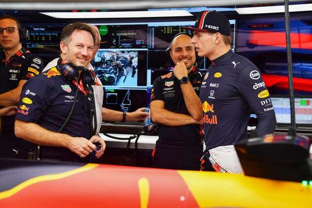 Motorsports: FIA Formula One World Championship, WM, Weltmeisterschaft 2019, Grand Prix of Abu Dhabi, Christian Horner (GBR, Aston Martin Red Bull Racing), 33 Max Verstappen (NLD, Aston Martin Red Bull Racing), Abu Dhabi United Arab Emirates