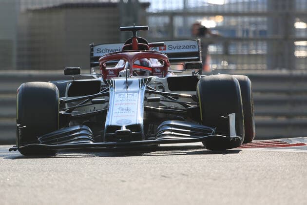 30th November 2019; Yas Marina Circuit, Abu Dhabi, United Arab Emirates; Formula 1 Abu Dhabi Grand Prix, qualifying day; Alfa Romeo Racing, Kimi Raikkonen - Editorial Use  ActionPlus12192462 LeannexBoon
