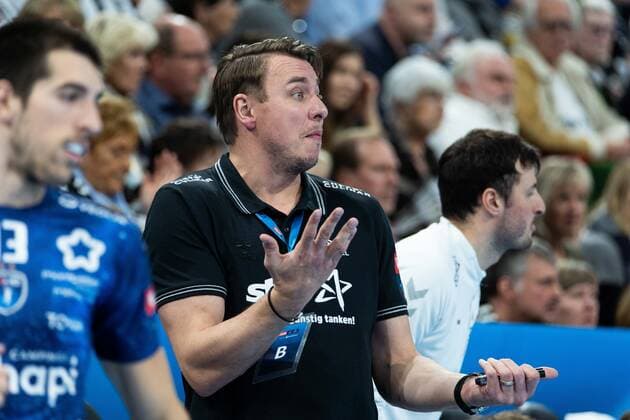 THW Kiel - Montpellier HB am 30.11.2019 Filip Jicha ( Coach, THW Kiel), THW Kiel - Montpellier HB in der VELUX EHF Champions League, Gruppe B am 10. Spieltag in der Sparkassen-Arena (Kiel) am 30.11.2019) Copyright: xBEAUTIFULxSPORTS Angenendtx