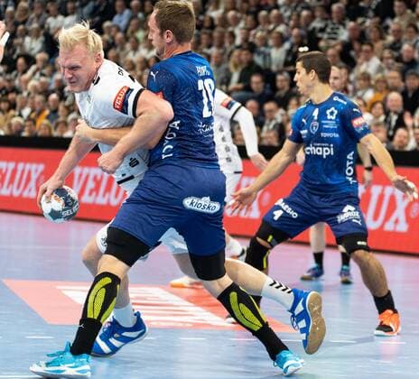 THW Kiel - Montpellier HB am 30.11.2019 THW Kiel - Montpellier HB in der VELUX EHF Champions League, Gruppe B am 10. Spieltag in der Sparkassen-Arena (Kiel) am 30.11.2019) Copyright: xBEAUTIFULxSPORTS Angenendtx