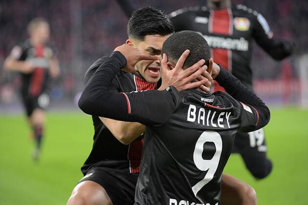 Sport Bilder des Tages 30.11.2019, xemx, Fussball 1.Bundesliga, FC Bayern Muenchen - Bayer 04 Leverkusen emspor, v.l. Leon Bailey (Bayer 04 Leverkusen) celebrate the goal, Der Torjubel zum 0:1 (DFL DFB REGULATIONS PROHIBIT ANY USE OF PHOTOGRAPHS as IMAGE SEQUENCES and or QUASI-VIDEO) Muenchen *** 30 11 2019, xemx, Football 1 Bundesliga, FC Bayern Muenchen Bayer 04 Leverkusen emspor, v l Leon Bailey Bayer 04 Leverkusen celebrate the goal, The goal celebration for 0 1 DFL DFB REGULATIONS PROHIBIT ANY USE OF PHOTOGRAPHS as IMAGE SEQUENCES and or QUASI VIDEO Muenchen