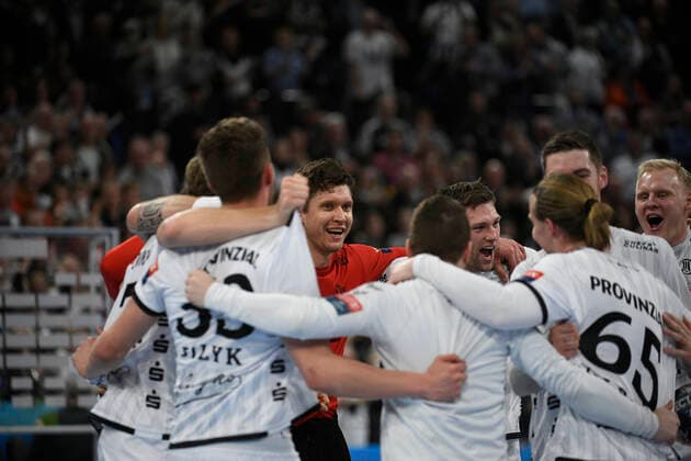 Jubel beim THW Kiel, Handball, Männer, THW Kiel vs Montpellier HB, Champions-League, 9. Spieltag, Gruppenphase, 30.11.19 Kiel Sparkassen-Arena Schleswig-Holstein Germany
