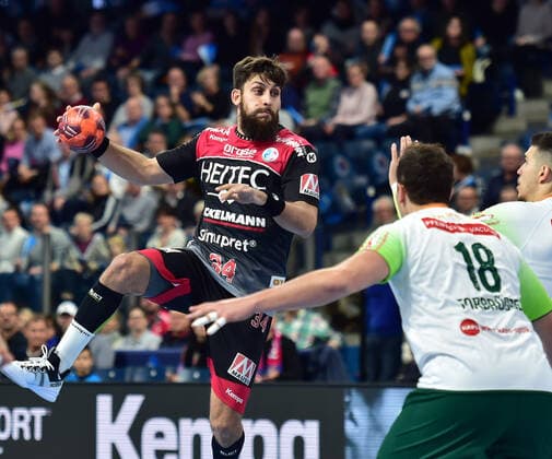 01.12.2019 - Handball - 1. Bundesliga LIQUI MOLY HBL - Saison 2019 2020 - 16.Spieltag: HC Erlangen Metropolregion Nürnberg HCE - HSG Wetzlar - OGo - Quentin Minel (34, HC Erlangen HCE )