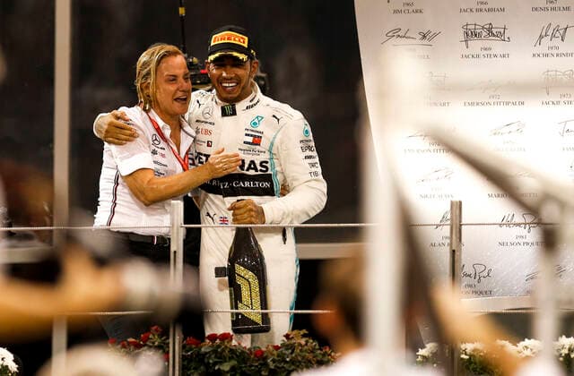 Motorsports: FIA Formula One World Championship, WM, Weltmeisterschaft 2019, Grand Prix of Abu Dhabi, Britta Seeger (GER, Member of the Board of Management of Daimler AG), 44 Lewis Hamilton (GBR, Mercedes AMG Petronas Motorsport), Abu Dhabi United Arab Emirates