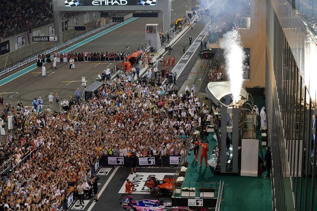 FORMULA 1 ETIHAD AIRWAYS ABU DHABI GRAND PRIX 2019 01.12.2019, Yas Marina Circuit, Abu Dhabi, FORMULA 1 ETIHAD AIRWAYS ABU DHABI GRAND PRIX 2019 , im Bild Podium: Sieger Lewis Hamilton (GB 44), Mercedes-AMG Petronas Motorsport, 2.Platz für Max Verstappen (NEL 33), Aston Martin Red Bull Racing, 3.Platz für Charles Leclerc (MCO 16), Scuderia Ferrari Mission Winnow