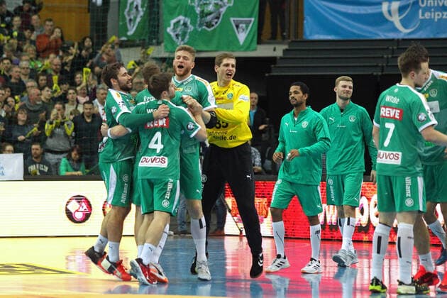 SC DHfK Leipzig vs. TSV Hannover-Burgdorf, Liqui Moly HBL, 01.12.19 Handball, 1. Bundesliga, Saison 2019 2020, 15. Spieltag: SC DHfK Leipzig vs. TSV Hannover-Burgdorf am 01.12.19 in der Quarterback Immobilien Arena Leipzig. Im Bild: DHfK, Jubel, Sieg Copyright: xBEAUTIFULxSPORTS JanxKaeferx