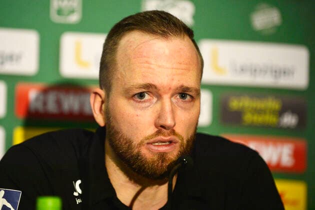 1. Handball-Bundesliga 2019 2020, 15. Spieltag, SC DHfK Leipzig - TSV Hannover-Burgdorf (1.12.2019) - 30:27 Andre Haber (Trainer SC DHfK Leipzig) auf der Pressekonferenz nach dem Handball-Bundesliga-Spiel Leipzig gegen Hannover-Burgdorf (01.12.2019) Leipzig Sachsen Deutschland Arena Leipzig
