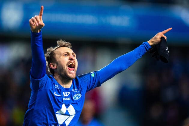 Fußball, Norwegen, Molde FK ist Meister 191201 Magnus Eikrem of Molde celebrates the 3-1 goal during the Eliteserien match between Molde and Bodo Glimt on December 1, 2019 in Molde. Photo: Jon Olav Nesvold BILDBYRAN kod JE 160455 bbeng fotboll football fotball eliteserien molde bodo glimt jubel Copyright: JONxOLAVxNESVOLD BB191201JE031