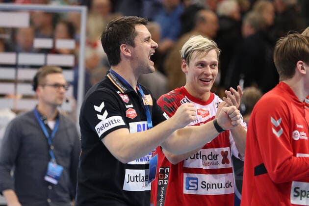 SG Flensburg-Handewitt vs Aalborg Handbold, Handball, EHF Champions League Gruppenphase, 01.12.19; Flensburg Arnor Atlason (Aalborg Handbold, Co-Trainer) Copyright: xBEAUTIFULxSPORTS MarioxM.xKobergx