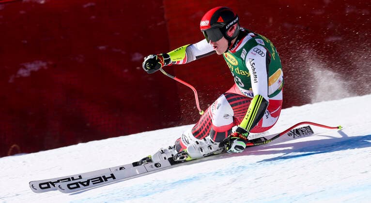 ALPINE SKIING - FIS WC Lake Louise LAKE LOUISE,CANADA,01.DEC.19 - ALPINE SKIING - FIS World Cup, Super G, men. Image shows Stefan Babinsky (AUT). GEPAxpictures xWolfgangxGrebien