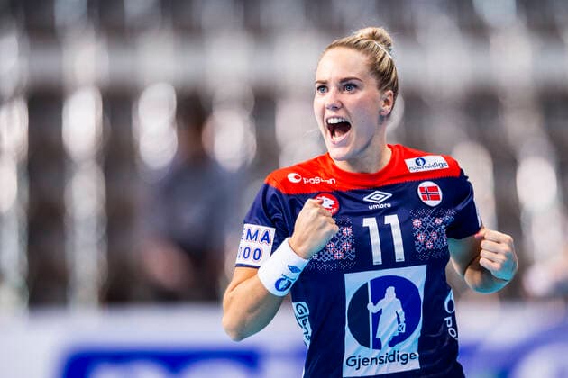 191203 Malin Aune of Norway celebrate during the Women s World Handball Championship game between Norway and Serbia on December 3, 2019 in Kumamoto. Photo: Daniel Stiller Bildbyran kod DS 59413 bbeng dam women handball handboll world handball championship 2019 norway norge handball vm serbien serbia jubel celebration Copyright: DANIELxSTILLER BB191203DS076