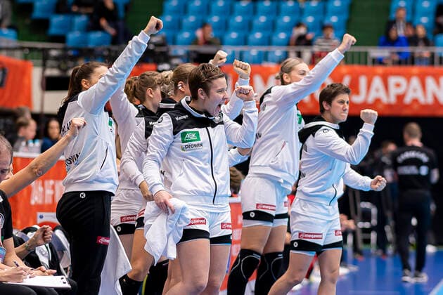 Handball, Frauen: WM 2019, Vorrunde, Gruppe B, 3. Spieltag , Dänemark - Deutschland Alina Grijseels (Deutschland Dortmund) Jubel Freude Emotion Kumamoto Kumamoto Prefectural Gymnasium Kumamoto Japan