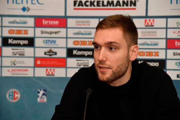 03.12.2019 - Handball - 1. Bundesliga - Saison 2019 2020 - HC Erlangen HCE - Pressekonferenz Pressetermin Medientermin - - Klemen Ferlin