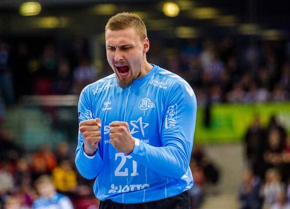 Darob Quenstedt, (THW Kiel 21) TVB 1898 Stuttgart - THW Kiel DHB Pokal Viertelfinale HBL 1.Handball-Bundesliga SCHARRrena Stuttgart Baden-Wuerttemberg Deutschland beim Spiel im DHB Pokal Viertelfinale, TVB 1898 Stuttgart - THW Kiel. Stuttgart. 03.12.19 Handball DHB Pokal , Stuttgart Baden Wuerttemberg Deutschland