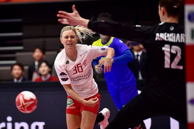 Freja Cohrt Kyndboel i aktion da Danmark moeder Brasilien, i den indledende runde i Gruppe B, under Kvindernes Haandbold VM i Kumamoto Prefectural Gymnasium i Japan, onsdag den 4. december 2019. , Kumamoto Denmark Copyright: BoxAmstrupx COP222 spdk20191204-125013-L