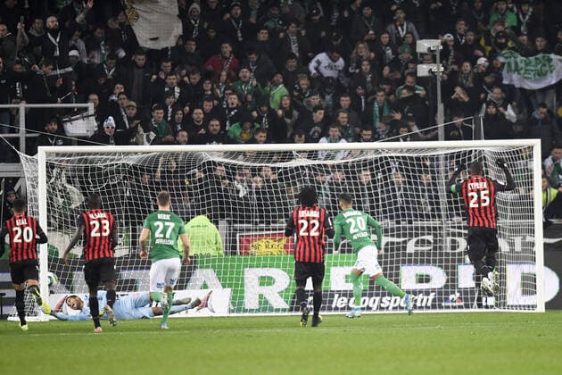 20 DENIS BOUANGA (ASSE) - PENALTY - BUT - JOIE FOOTBALL : Saint Etienne vs Nice - Ligue 1 Conforama - 04 12 2019 AnthonyBIBARD FEP Panoramic 