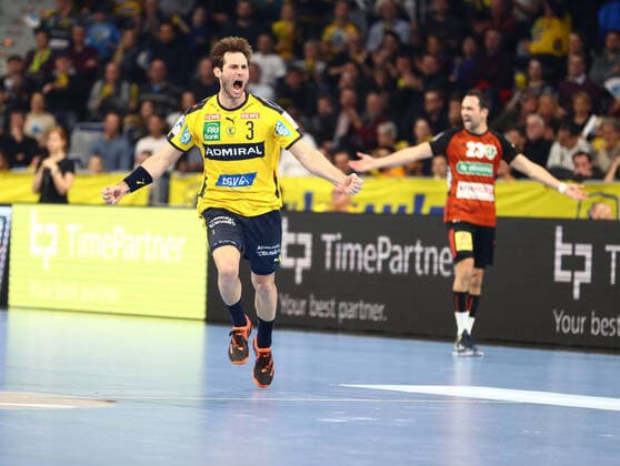 Uwe Gensheimer (Rhein Neckar Loewen) Jubel, Freude, Emotionen, Rhein Neckar Loewen vs TSV Hannover Burgdorf, Handball, DHB Pokal, 04.12.2019 Foto Eibner Rhein Neckar Loewen vs TSV Hannover Burgdorf, Handball, DHB Pokal, 04.12.2019 Mannheim Copyright: xNeisx Eibner-Pressefotox EP_ans