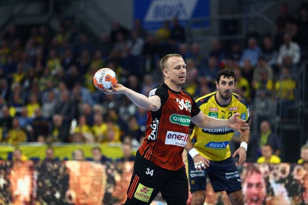 Morten Olsen (TSV Hannover Burgdorf), Rhein Neckar Loewen vs TSV Hannover Burgdorf, Handball, DHB Pokal, 04.12.2019 Foto Eibner Rhein Neckar Loewen vs TSV Hannover Burgdorf, Handball, DHB Pokal, 04.12.2019 Mannheim Copyright: xNeisx Eibner-Pressefotox EP_ans